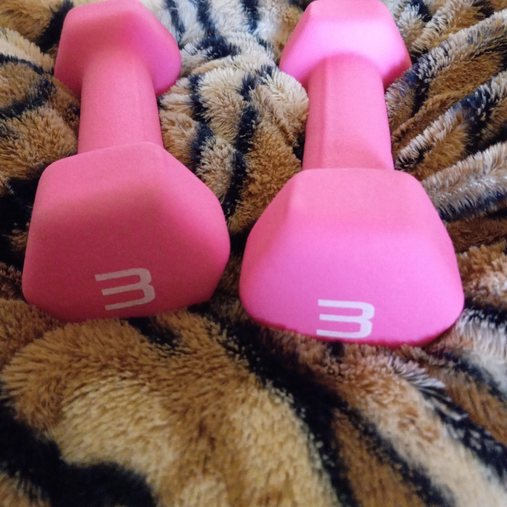 3 lbs dumbbells